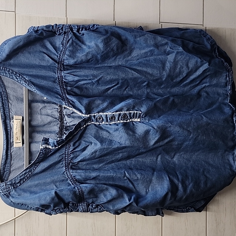 We The Free Denim Blue Button-Front Peasant Top